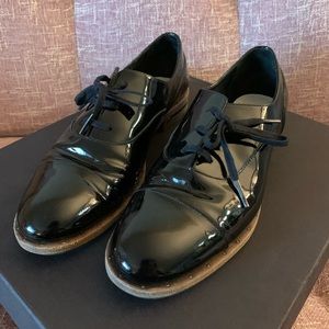 Freda Salvador Patent Leather Oxfords 6.5